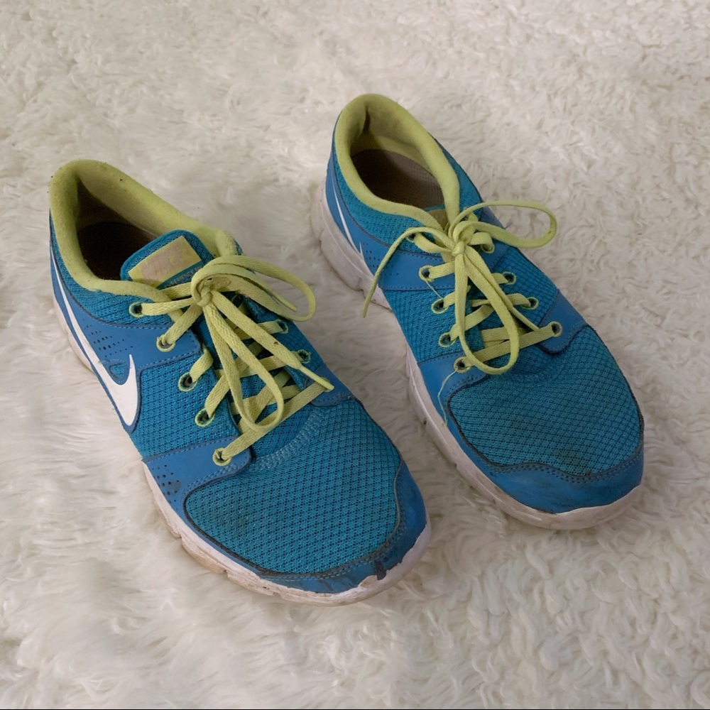 Nike Colorful Athletic Running Gym Shoes